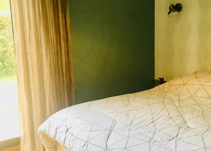 Front De Apartmán *