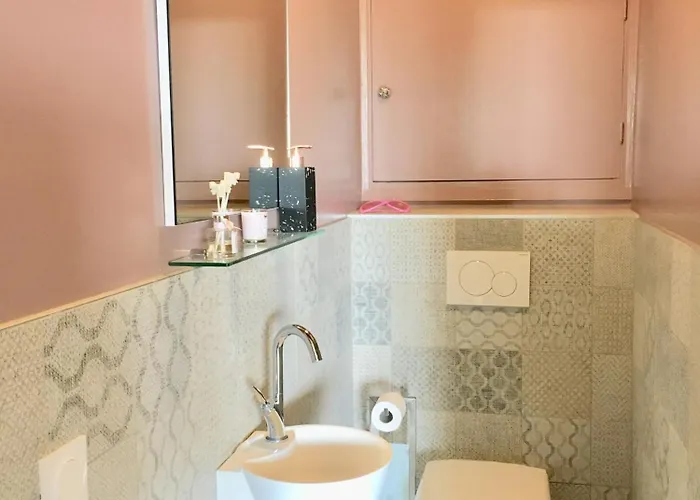 Front De Apartmán *